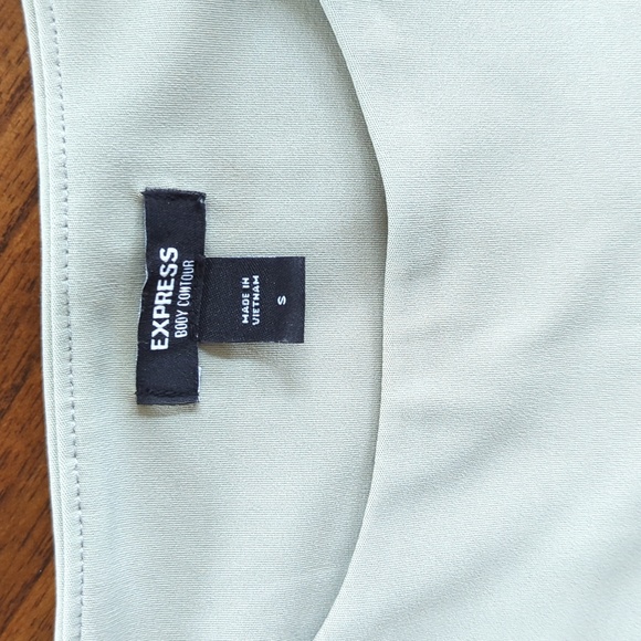 Express Body Contour - Picture 3 of 4